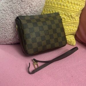 Vintage Louis Vuitton Damier Ebene Truth Pochette